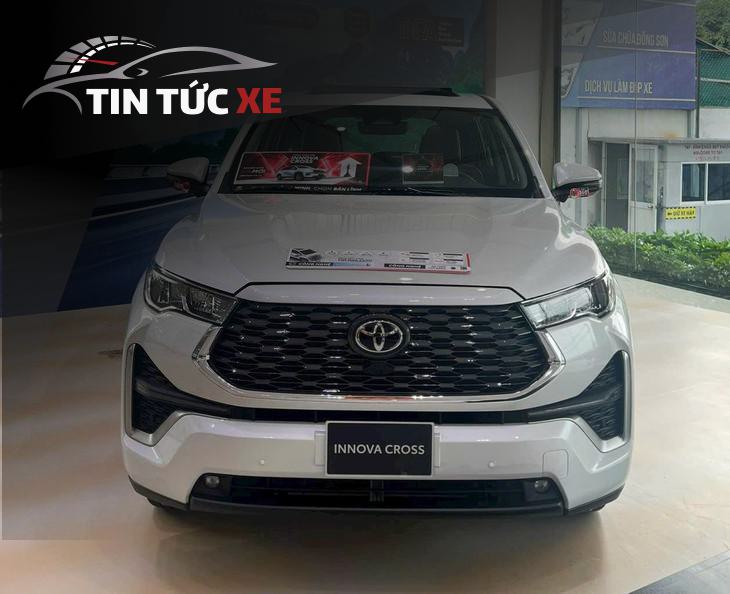 Kết Luận: Toyota Innova Cross HEV Giảm Giá Mạnh, Cơ Hội Tốt Cho Khách Hàng Ưa Chuộng Xe Hybrid